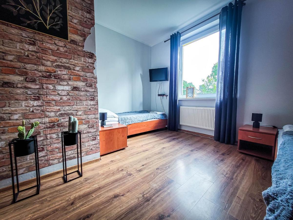Osrodek Sportowo-Wypoczynkowy Hotel Хошчно Екстериор снимка